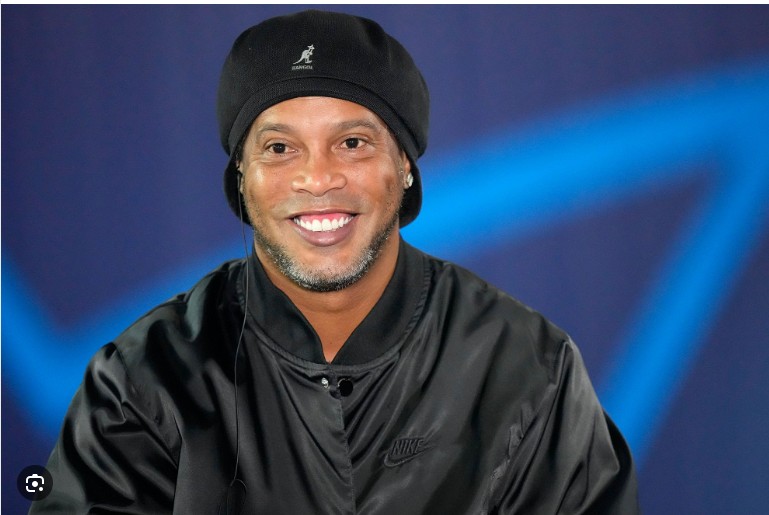 Những di sản Ronaldinho để lại quá lớn lao 