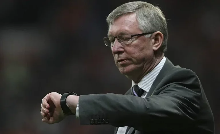 Fergie Time Là Gì? Sự Thật Khoa Học Hay Nỗi Khiếp Sợ Được Thổi Phồng?