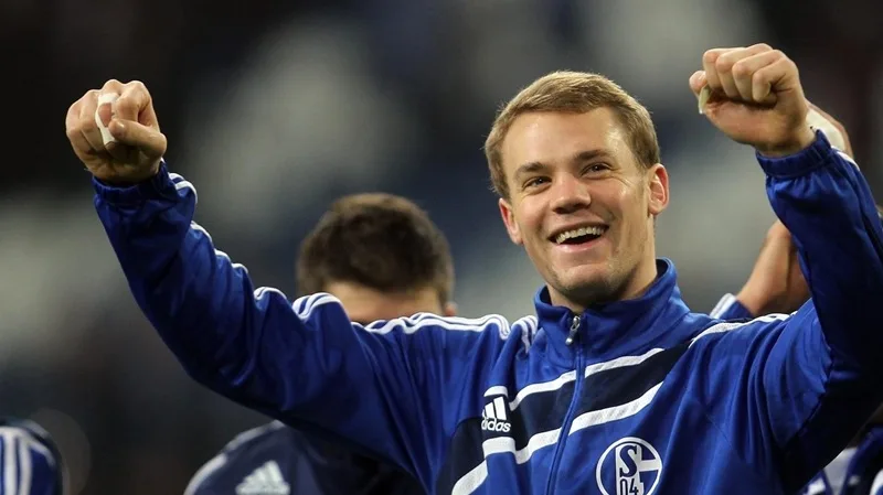 manuel neuer la thu mon noi tieng nuoc nao tieu su va di san vi dai
