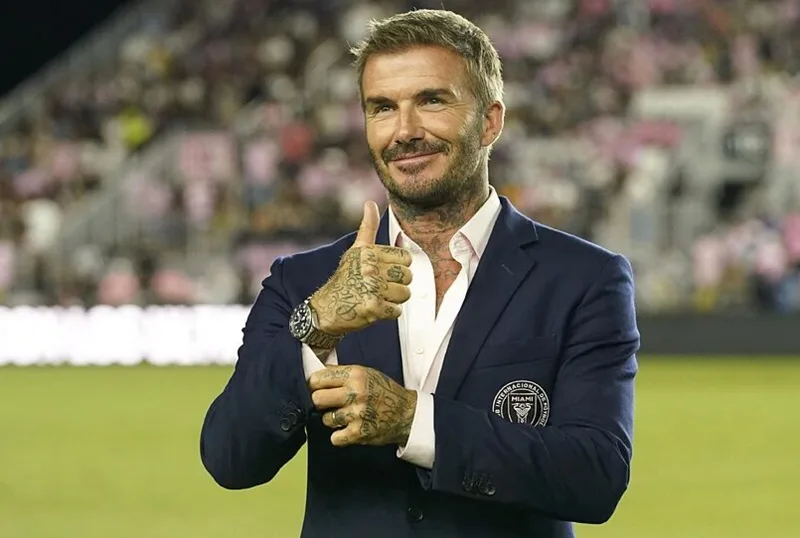 top 10 cau thu giau nhat the gioi nhung ty phu dich thuc tren san co