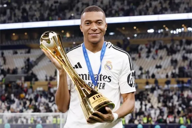 kylian-mbappe-ghi-bao-nhieu-ban-thang-trong-su-nghiep-109818
