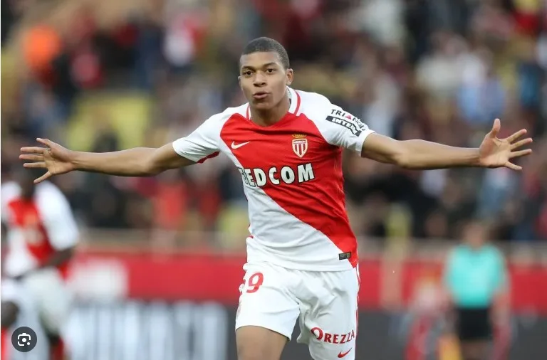 kylian-mbappe-ghi-bao-nhieu-ban-thang-trong-su-nghiep-111a1