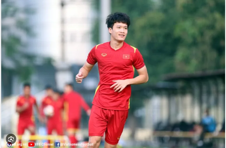 tieu-su-danh-thu-cau-thu-nguyen-hoang-duc-a12