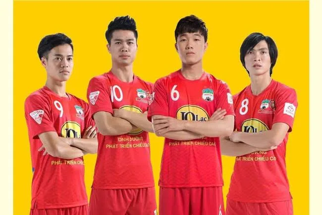 tong-quan-ve-tieu-su-cau-thu-van-toan-a1111-3