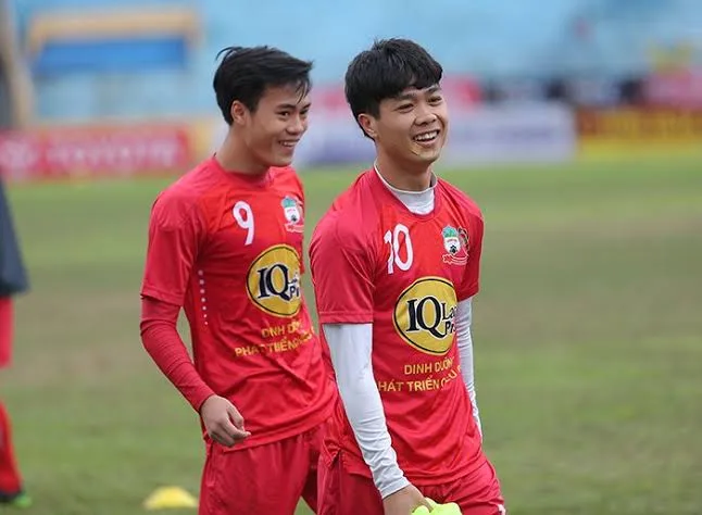 tong-quan-ve-tieu-su-cau-thu-van-toan-a1111-3