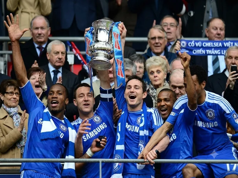 Chelsea từng tám lần bước lên ngôi vô địch FA Cup